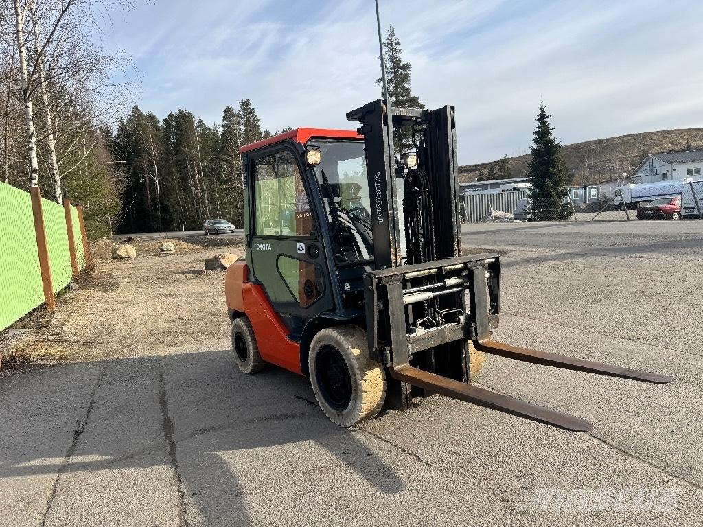Toyota 02-8 FDF 30 Carrelli elevatori diesel