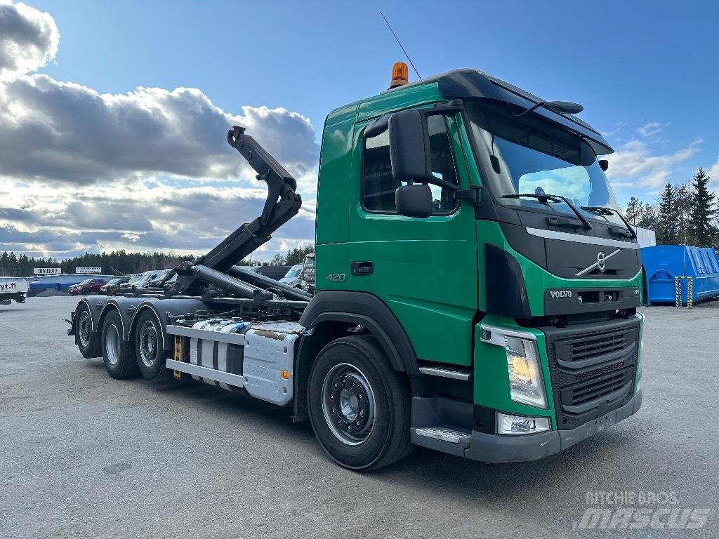 Volvo FM 420 8x2/4 Camion con gancio di sollevamento