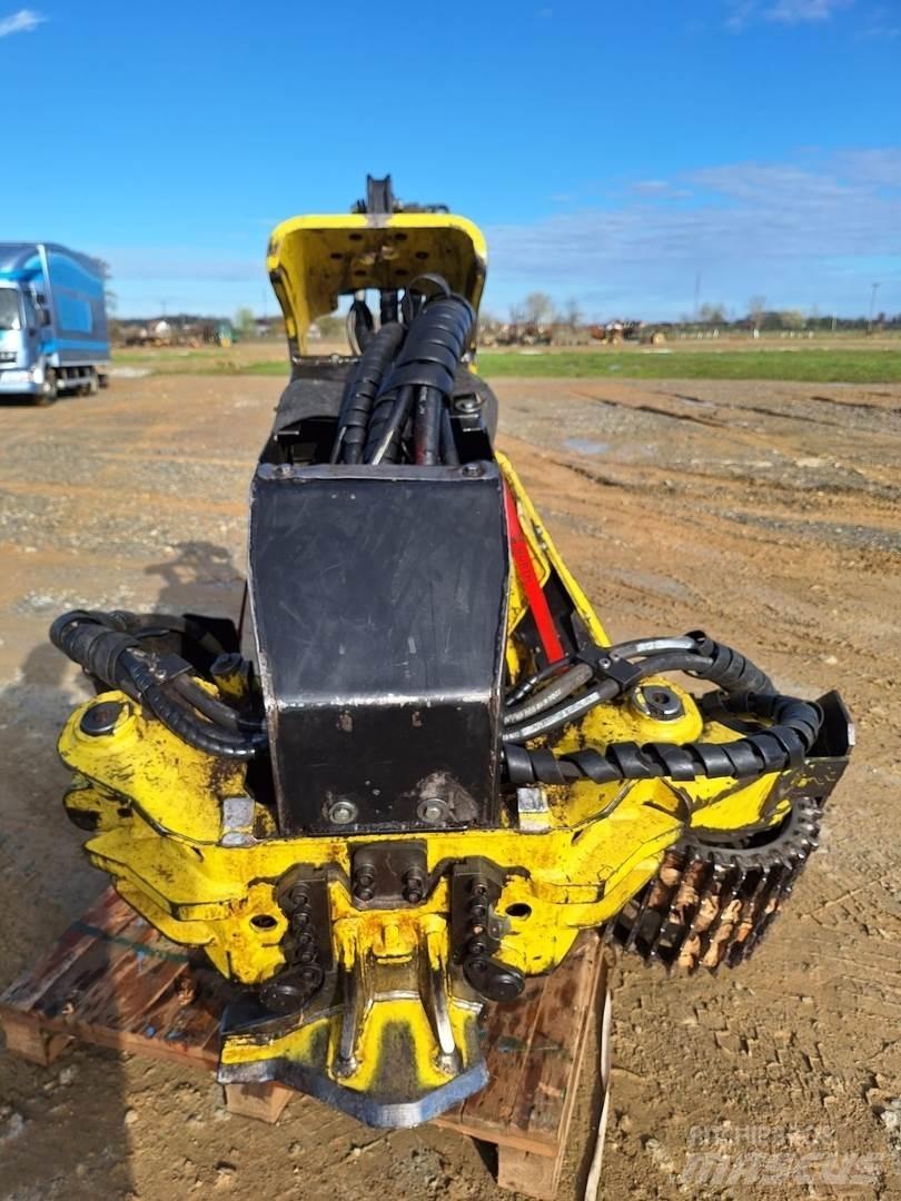 John Deere H270 Decespugliatrici e trinciatrici idrauliche