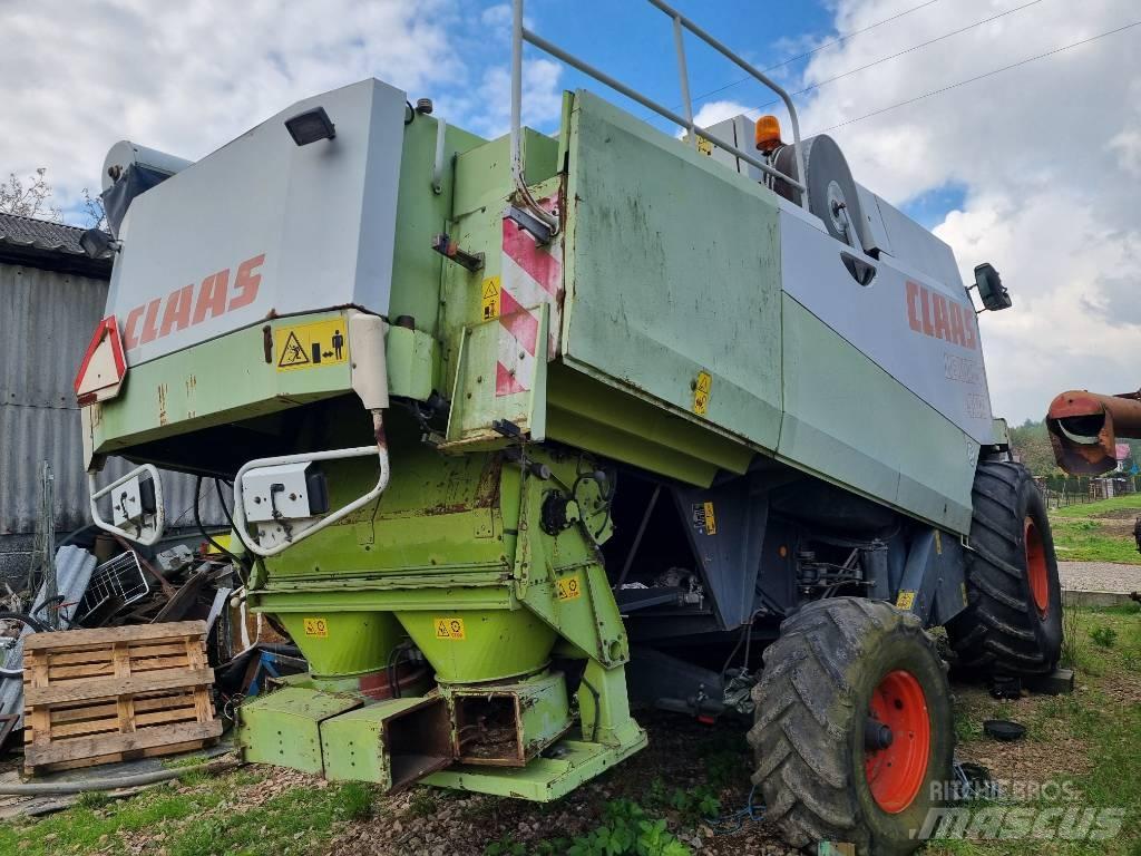 CLAAS Lexion 480 Mietitrebbiatrici