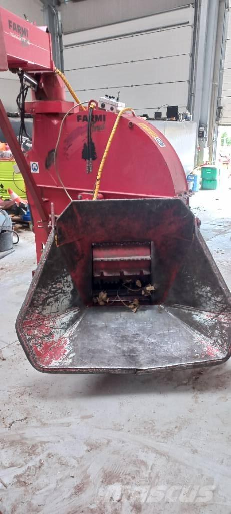 Farmi CH 380HF Cippatrice