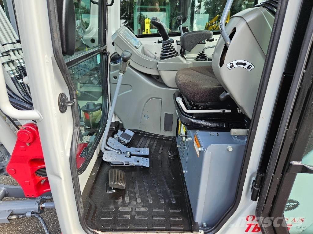 Takeuchi TB 225 Miniescavatori