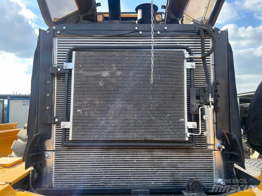LiuGong 862 Pale gommate