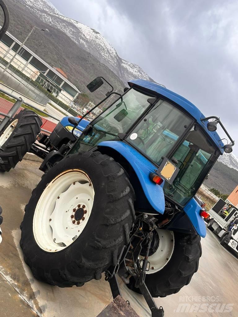 New Holland TD 5040 Trattori