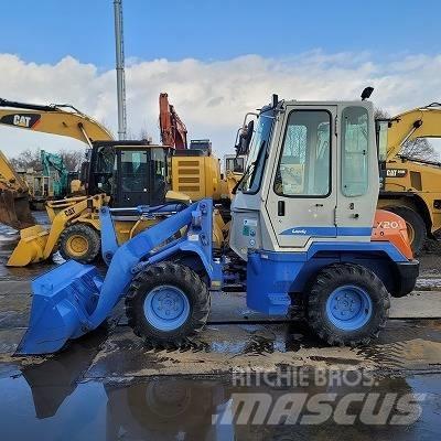 Hitachi LX 20-7 Pale gommate