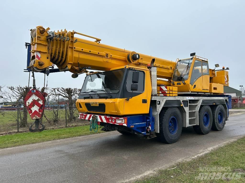 Grove GMK 3055 Gru per tutti i terreni
