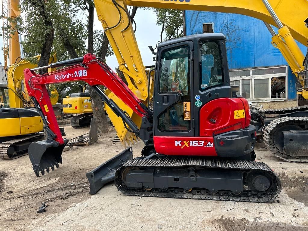 Kubota 163 Escavatori cingolati