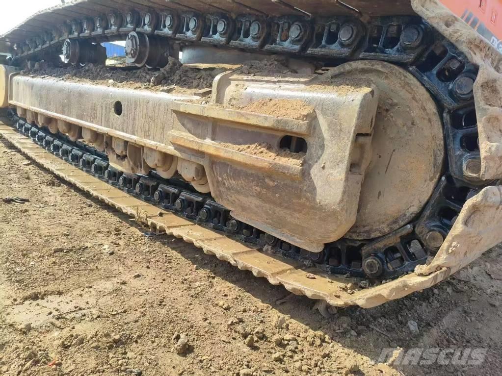 Doosan DX 380 LC Escavatori cingolati