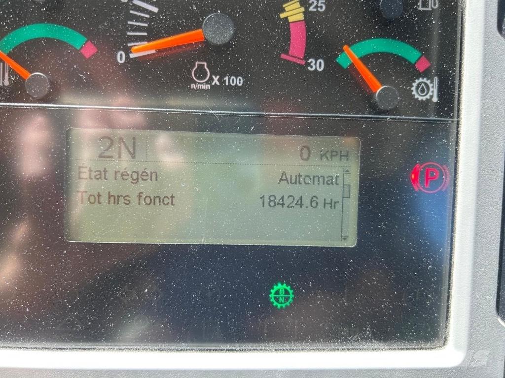 CAT 972 K Pale gommate