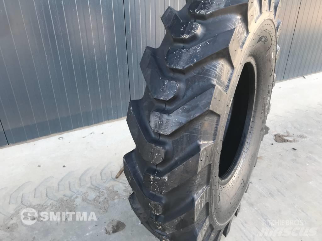  Magna 1400 x 24 Pneumatici, ruote e cerchioni