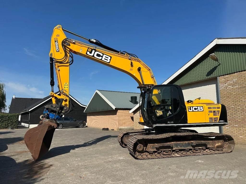 JCB JS220LC plus Escavatori cingolati