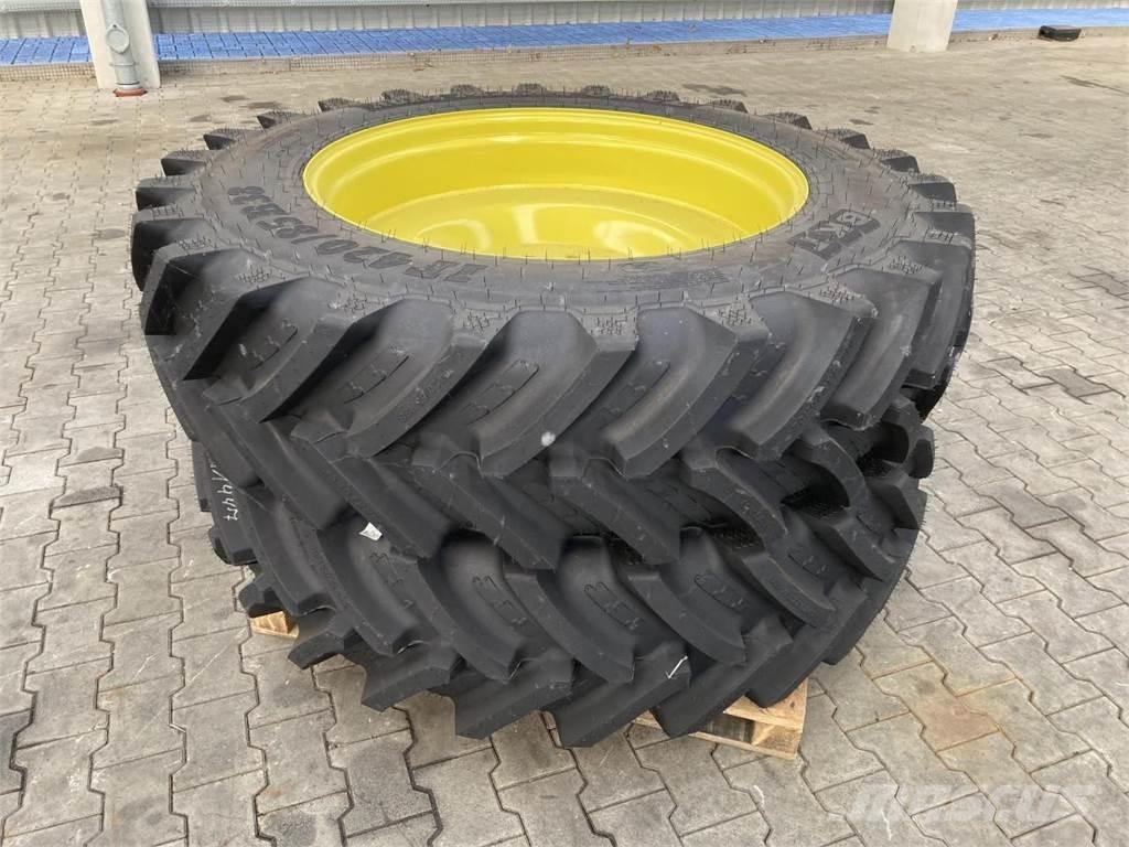 BKT 420/85R38 Pneumatici, ruote e cerchioni