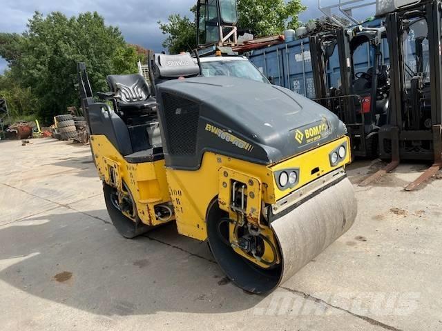 Bomag BW 100 AD-5 Rulli a doppio tamburo