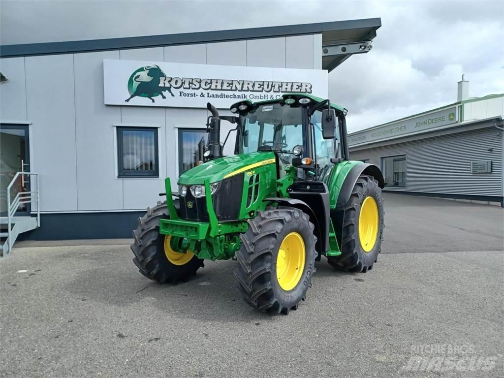 John Deere 6110M Trattori