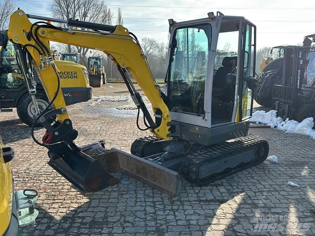Wacker Neuson EZ26 Miniescavatori