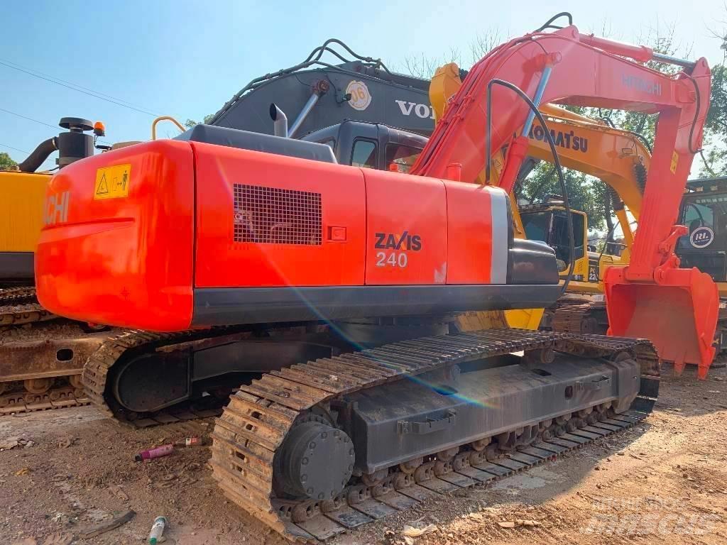 Hitachi Zaxis 240 Escavatori cingolati