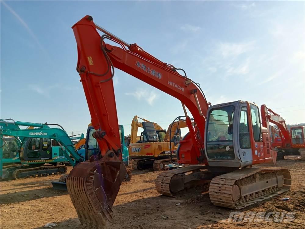 Hitachi ZX135US Escavatori cingolati