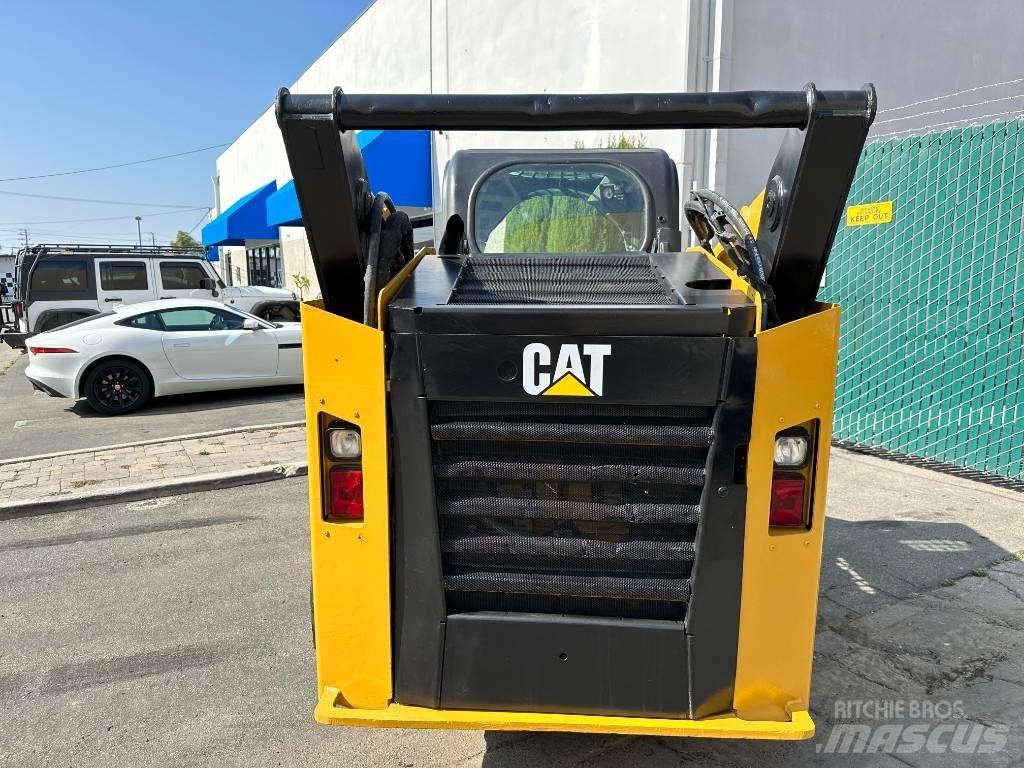 CAT 262 D Mini Pale Gommate