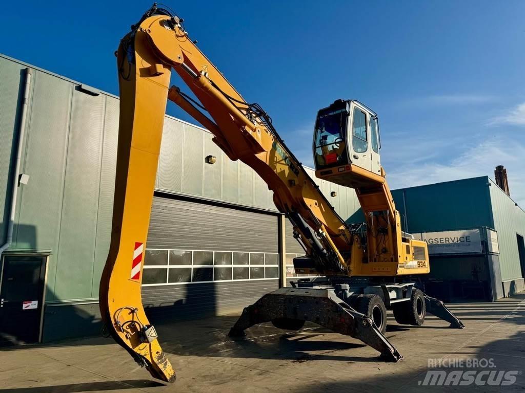 Liebherr A 934 C Movimentazione rifiuti