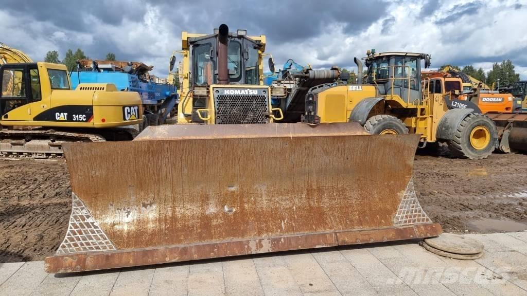 Komatsu D 61 PX-15 Dozer cingolati