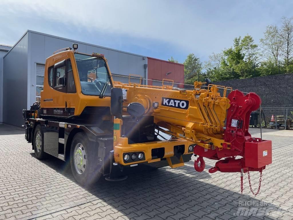 Kato CR-130Rv Gru per terreni difficili