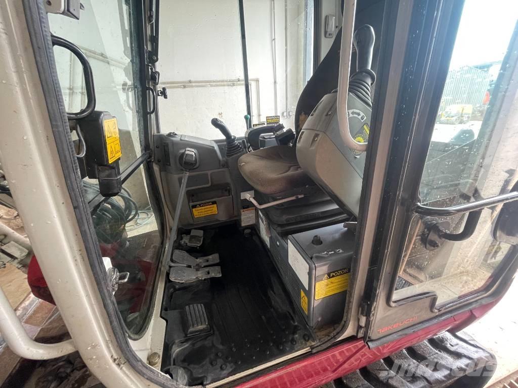 Takeuchi TB 250 Miniescavatori