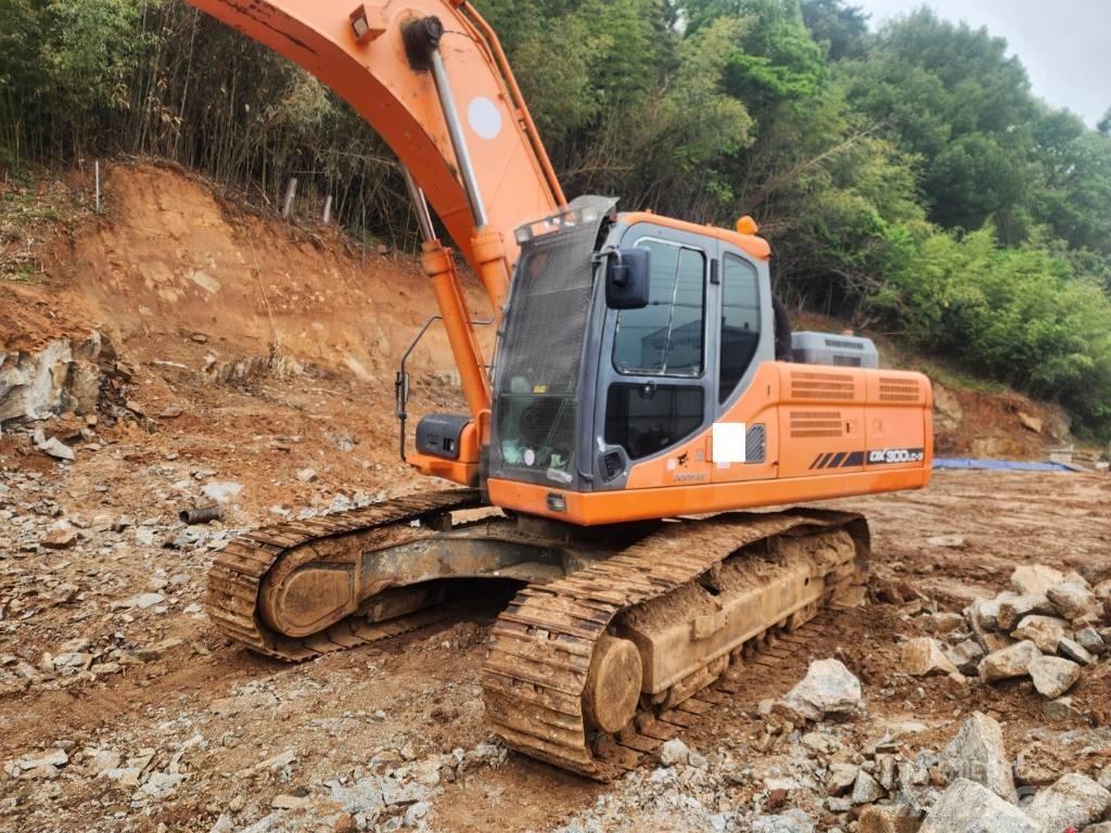 Doosan DX 300 LC-5 Escavatori cingolati