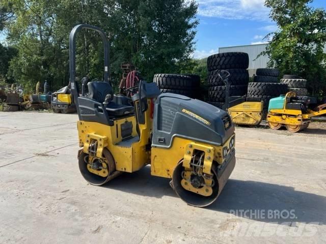 Bomag BW 100 AD M-5 Rulli a doppio tamburo