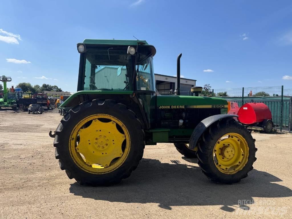 John Deere 2850 Trattori