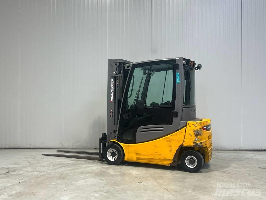 Jungheinrich EFG320 Carrelli elevatori elettrici