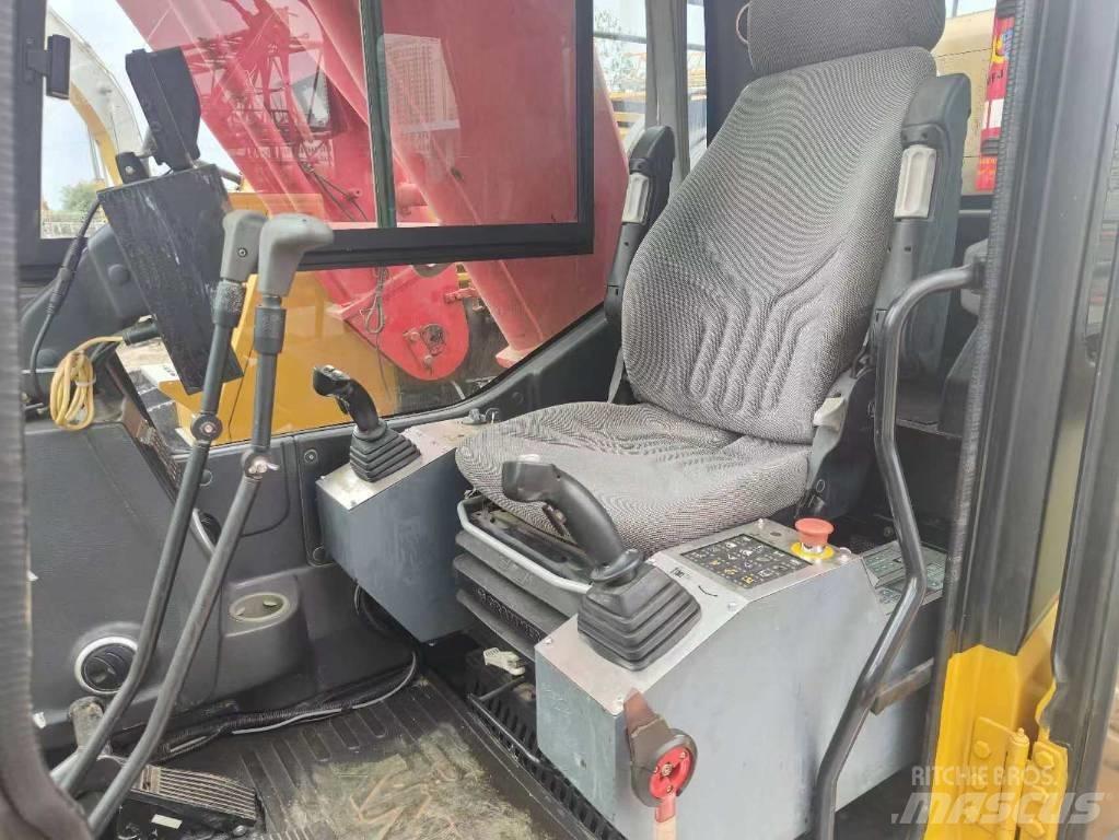 Sany SCC2000A Gru cingolate
