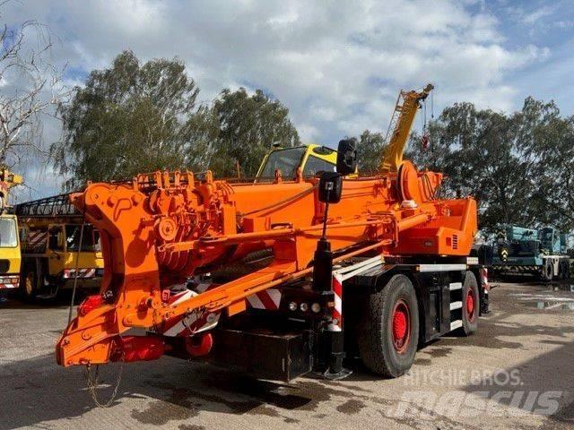 Kato MR350i Gru per tutti i terreni