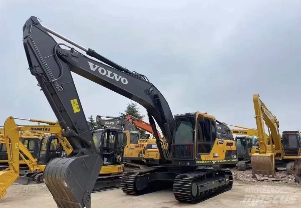 Volvo 210 Escavatori cingolati