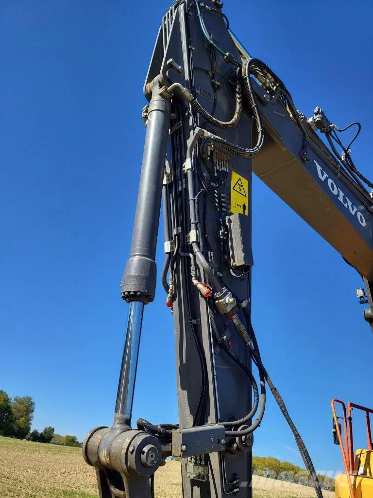 Volvo ECR  235  EL Escavatori cingolati