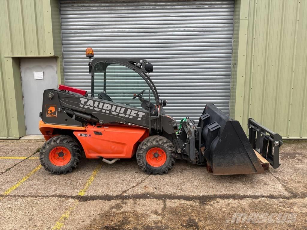 Ausa T 144 H Sollevatori telescopici