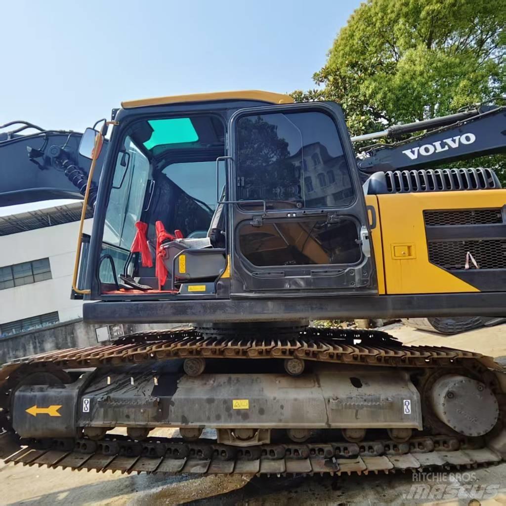 Volvo EC 220 Escavatori cingolati