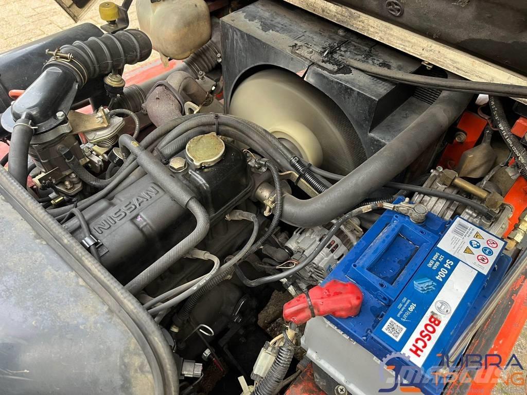 Nissan APJ02A25PU Carrelli elevatori GPL