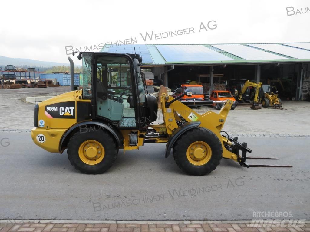 CAT 906M Pale gommate