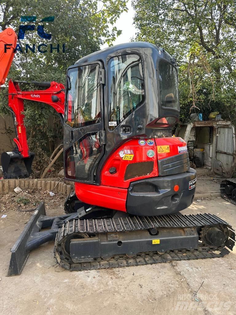 Kubota U 35 Escavatori cingolati