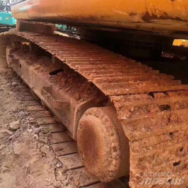 CAT 324 Escavatori cingolati