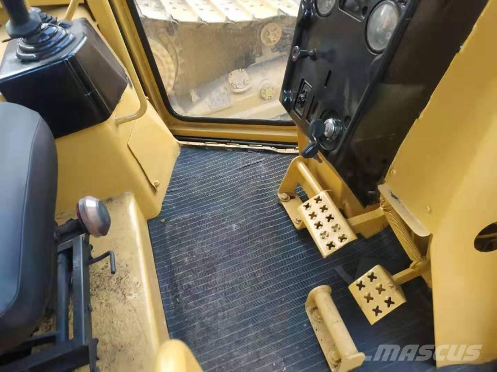 CAT D5M Dozer cingolati