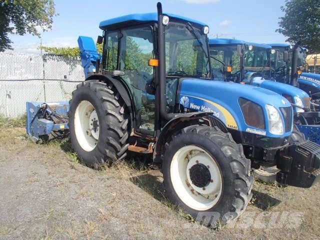 New Holland T 4040 Trattori