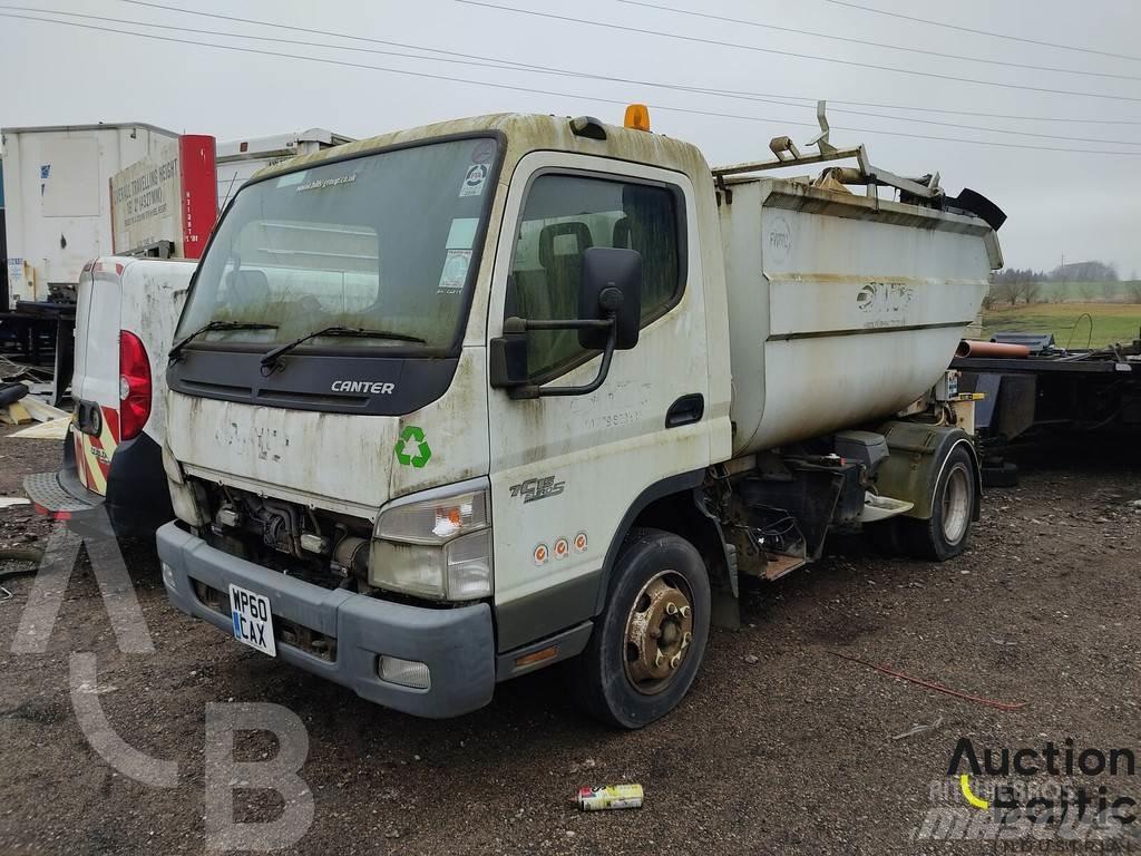 Mitsubishi Fuso Camion dei rifiuti