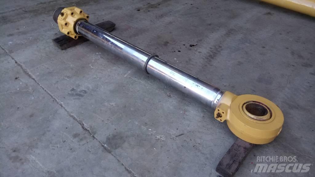 CAT 245 Componenti idrauliche