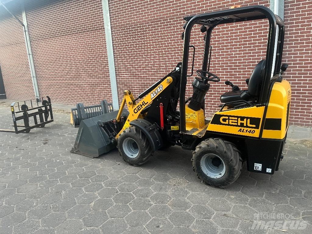Gehl AL 140 Mini pale
