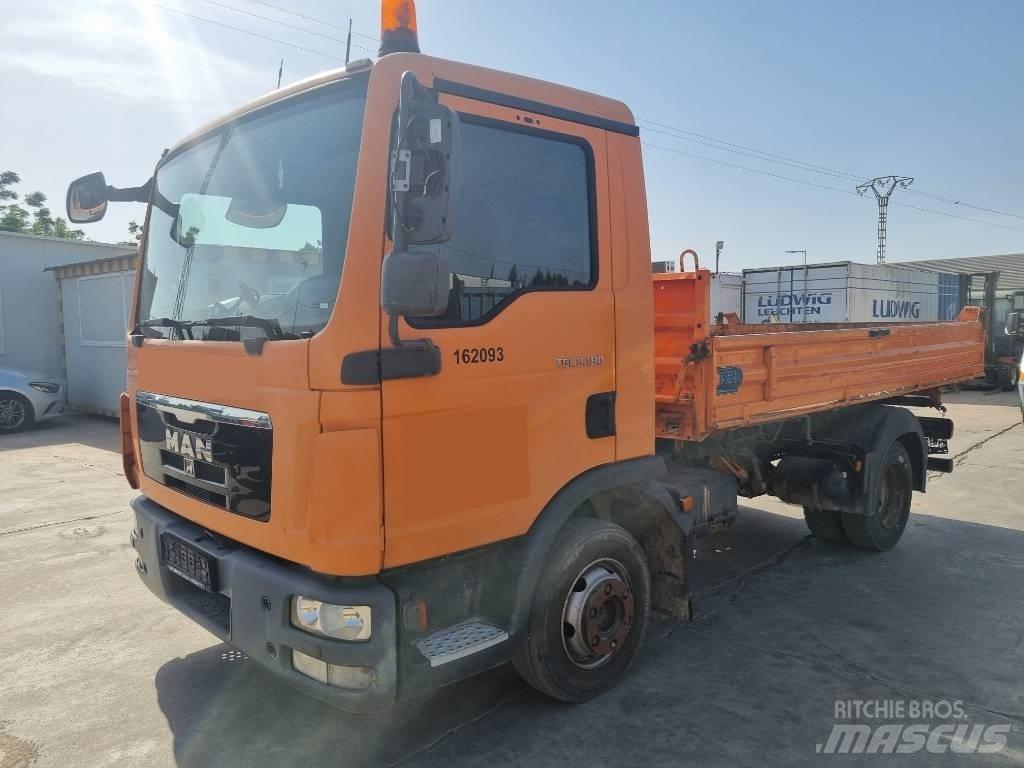 MAN 8.180 Camion ribaltabili
