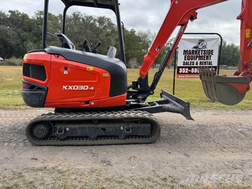 Kubota KX 030-4 Miniescavatori