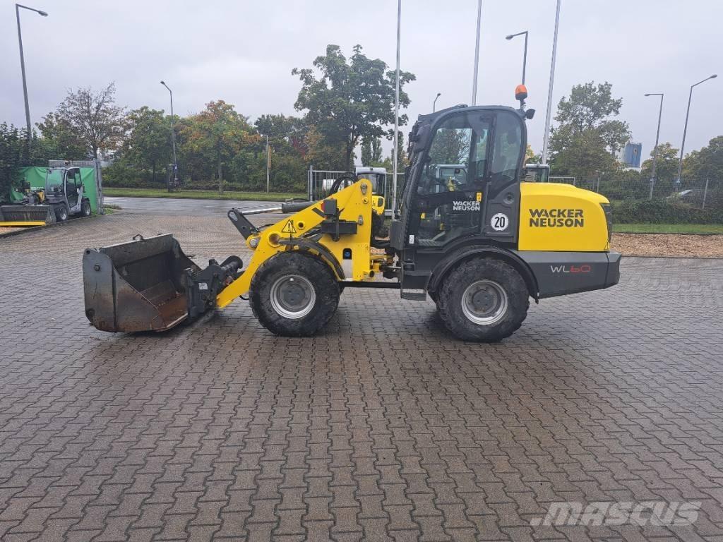 Wacker Neuson WL 60 Pale gommate