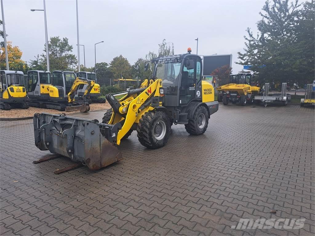 Wacker Neuson WL60 Pale gommate