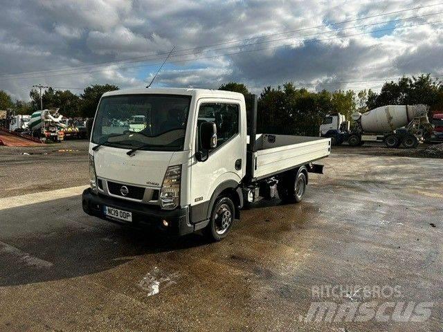 Nissan NT400 Cabstar Pick up/Fiancata ribaltabile